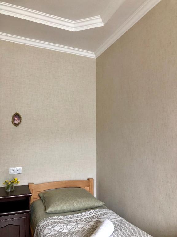 Kushashvili 7 Sisters room 2